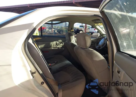 2001 Buick Century Custom z USA, uszkodzony, nr VIN 2G4WS52J111259282